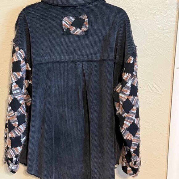 POL Corduroy Jacket in Medium Raw Hem Button Front Collared - NWOT - Picture 4 of 6